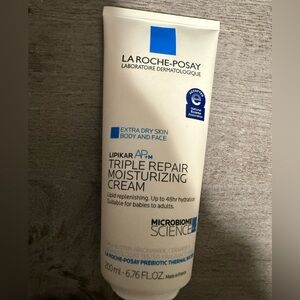 La Roche Posay Lipikar AP+M Triple Repair Moisturizing Cream